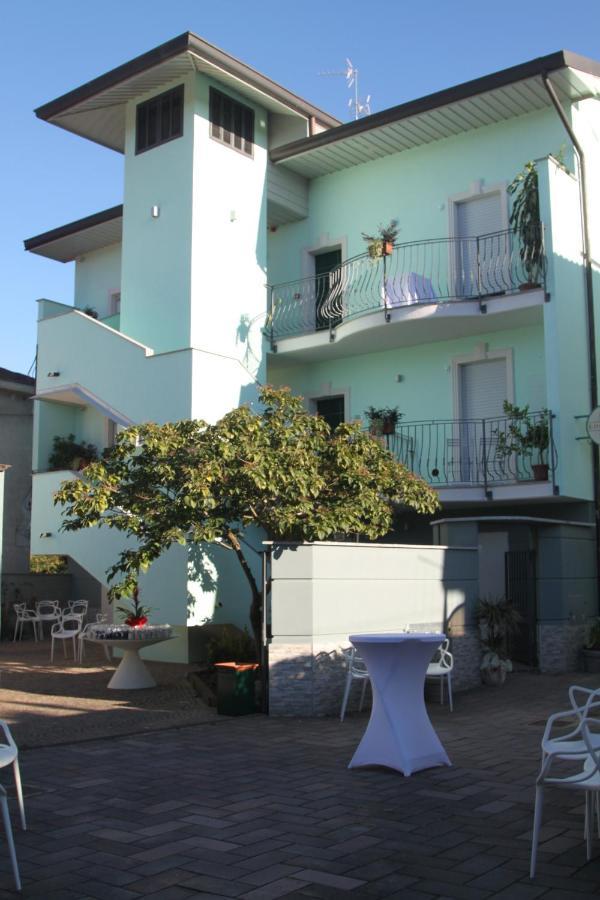 Gruppo Luxe Domus Vigevano Exterior photo