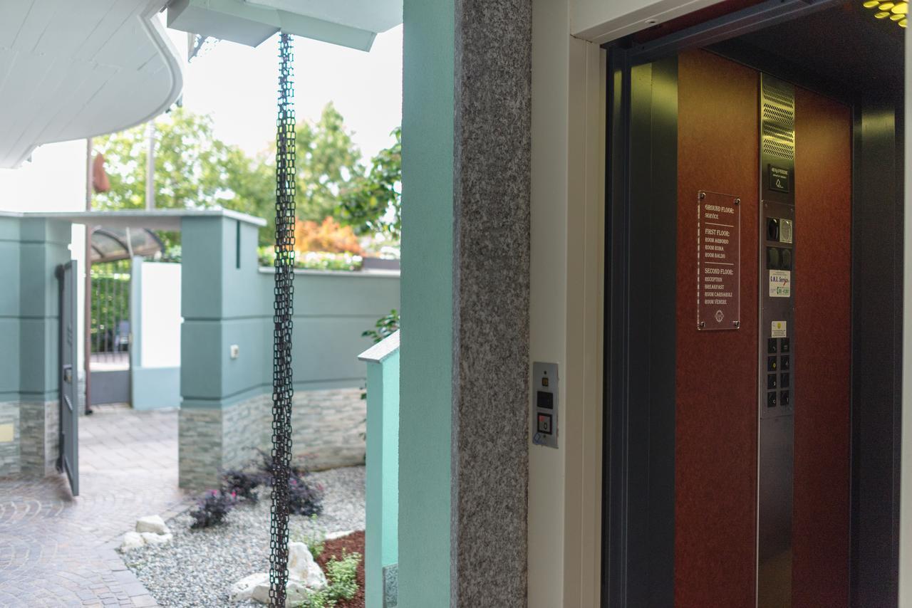 Gruppo Luxe Domus Vigevano Exterior photo